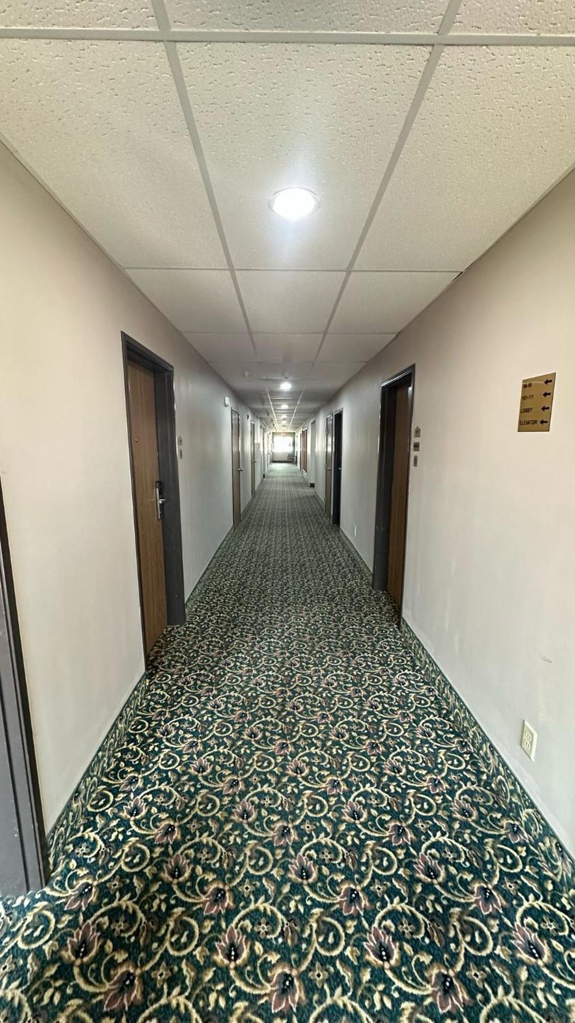 Burgundy Inn & Suites By Oyo El Paso Ngoại thất bức ảnh